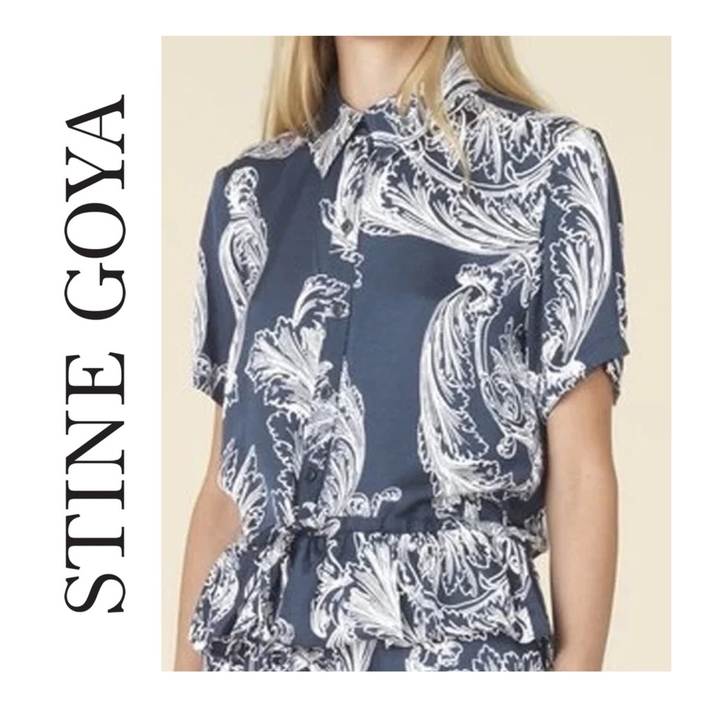 NWOT STINE GOYA Blue White Pattern Makayla
Top size XS